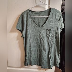 Maison Jules army green xl v-neck top item 16